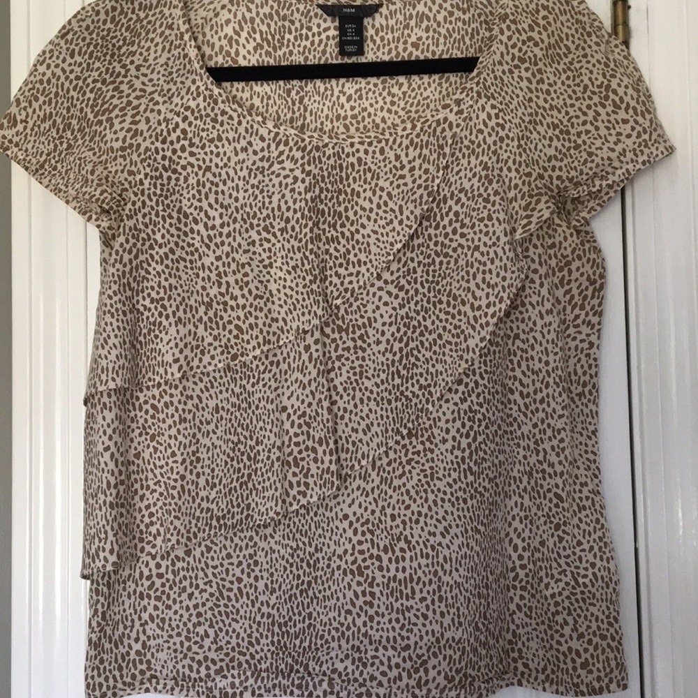 H&M cheeta print blouse